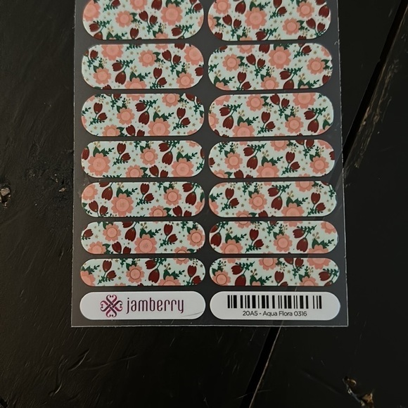 JAMBERRY nail wraps - aqua flora - Picture 4 of 8